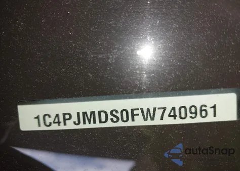 2015 Jeep Cherokee Limited z USA, uszkodzony, nr VIN 1C4PJMDS0FW740961